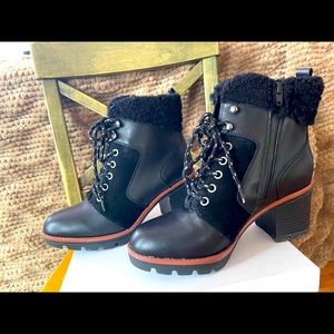 NATURALIZER VAL WATERPROOF BOOT